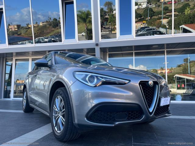 Auto - Alfa romeo stelvio 2.2 t.diesel 190 cv at8 q4 bus.