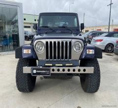 Auto - Jeep wrangler 4.0 sport