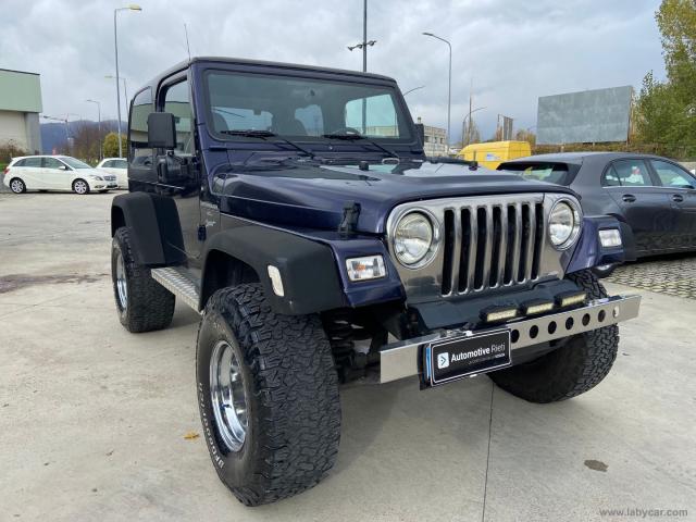 Auto - Jeep wrangler 4.0 sport