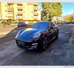 Auto - Porsche panamera 4.8 4s