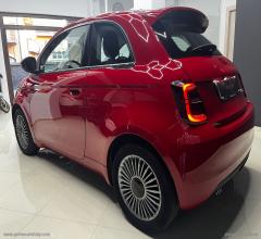 Auto - Fiat 500 red elettrica berlina 23,65 kwh