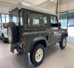 Auto - Land rover 90 d hard-top