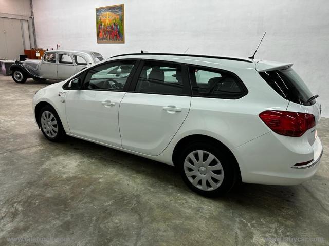 Auto - Opel astra 1.7 cdti 110 5p. busin. autoc. fl.