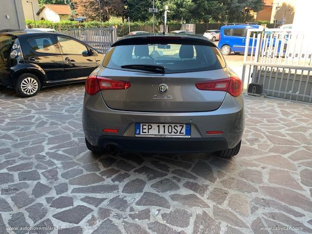 Auto - Peugeot 308 bluehdi 130 s&s sw business