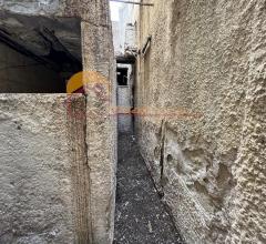 Appartamenti in Vendita - Casa indipendente in vendita a siracusa borgata