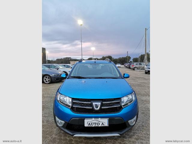 Auto - Dacia sandero stepway 1.5 dci 8v 90 cv prest.