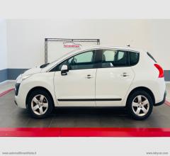 Auto - Peugeot 3008 1.6 hdi 110 cv ca. robot. premium