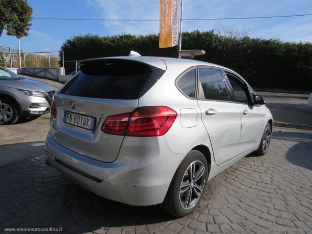 Auto - Bmw 216d active tourer sport