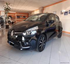 Auto - Renault clio 1.5 dci 8v 75 cv 5p. costume nat.