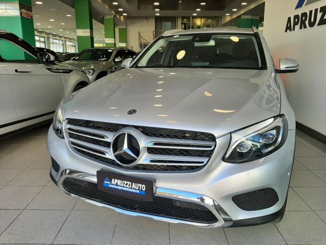 Auto - Mercedes-benz glc 220 d 4matic sport