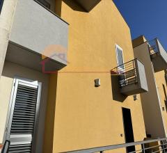 Appartamenti in Vendita - Appartamento in vendita a siracusa citta' giardino