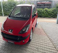 Auto - Peugeot 1007 1.4 hdi happy