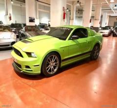 Auto - Ford mustang 3.7