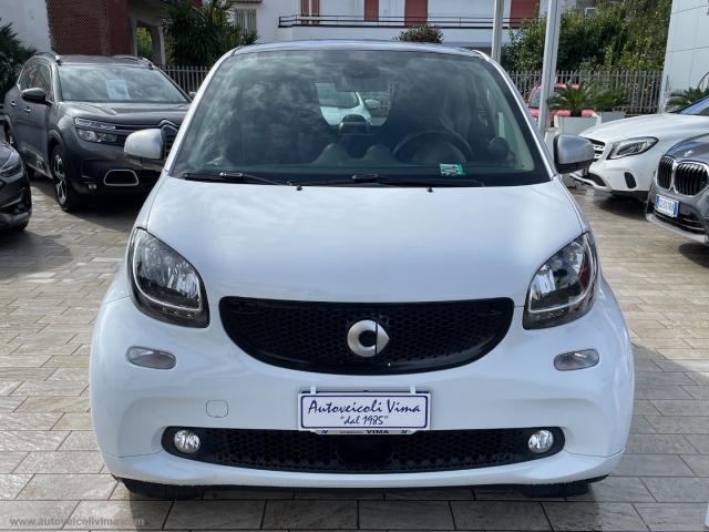 Auto - Smart fortwo 70 1.0 twinamic passion