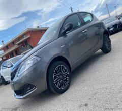 Auto - Lancia ypsilon 1.0 firefly 5p. s&s hybrid oro