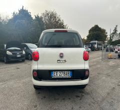 Auto - Fiat 500l living 1.6 mjt 105 cv pop star