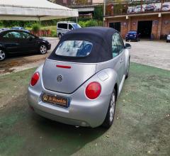 Auto - Volkswagen new beetle 1.6 cabrio