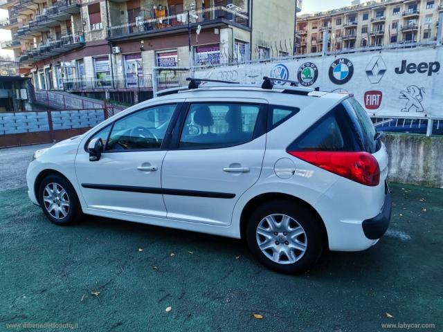 Auto - Peugeot 207 1.4 8v 75 cv sw energie sport eco gpl