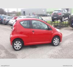 Auto - Peugeot 107 1.0 68 cv 3p. plaisir