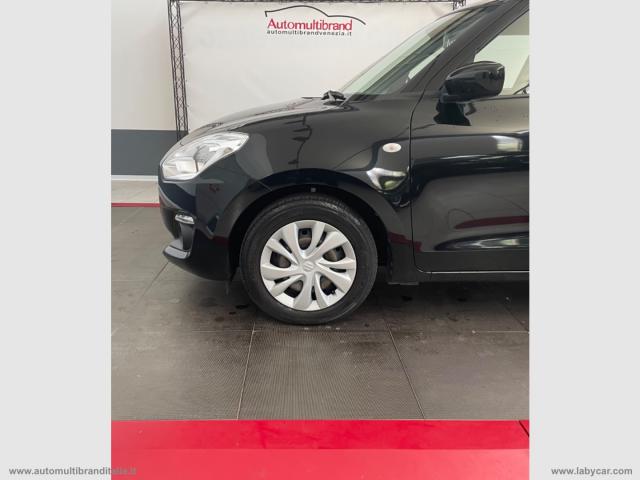 Auto - Suzuki swift 1.2 dualjet cool