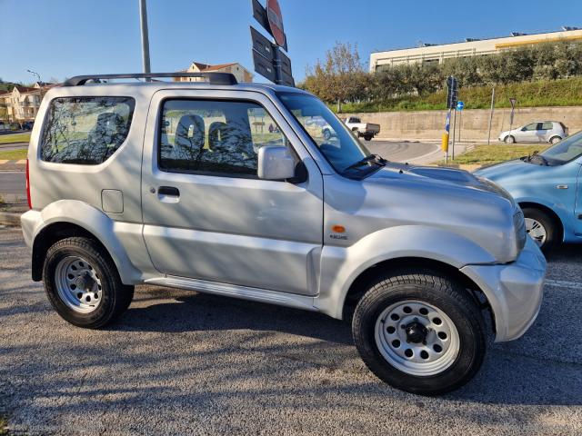 Auto - Suzuki jimny 1.5 ddis 4wd jlx