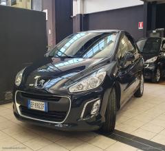 Auto - Peugeot 308 1.4 vti 98 cv 5p. access