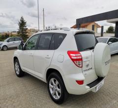 Auto - Toyota rav4 2.2 d-4d 150 cv exclusive