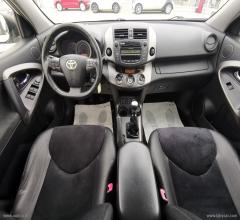 Auto - Toyota rav4 2.2 d-4d 150 cv exclusive