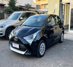 Auto - Toyota aygo connect 1.0 vvt-i 72 cv 5p. x-cool