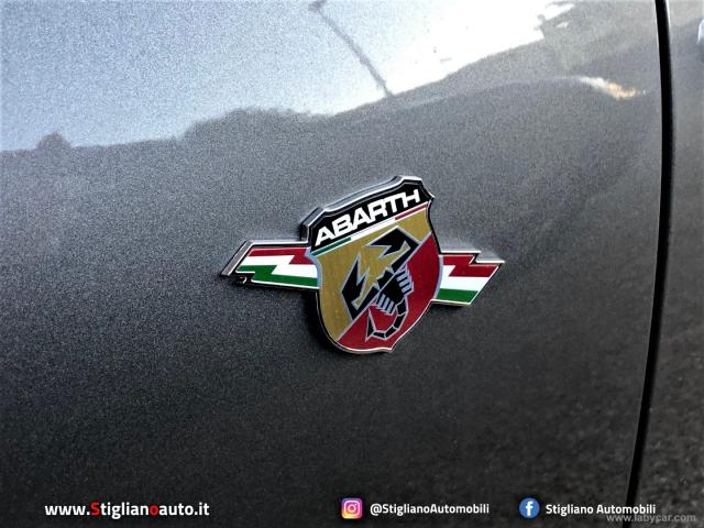 Auto - Abarth 595 1.4 turbo t-jet 165 cv