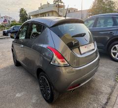 Auto - Lancia ypsilon 1.2 69 cv 5p. s&s gold