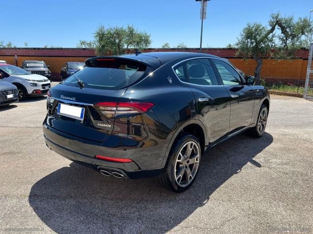 Auto - Maserati levante gt 2.0 330cv hybrid auto.