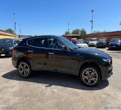 Auto - Maserati levante gt 2.0 330cv hybrid auto.