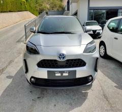 Auto - Toyota yaris cross 1.5 hyb. 5p. e-cvt awd trend