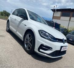 Auto - Volkswagen golf 1.6 tdi 115cv 5p. sport r-line