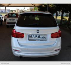 Auto - Bmw 316d touring business advantage aut.