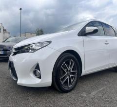 Auto - Toyota auris ts 1.4 d-4d