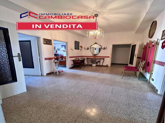 Appartamenti in Vendita - Appartamento in vendita a taranto borgo