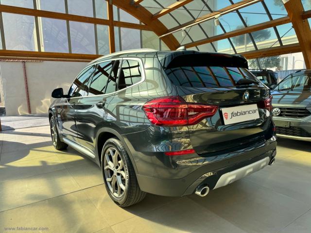 Auto - Bmw x3 xdrive20d