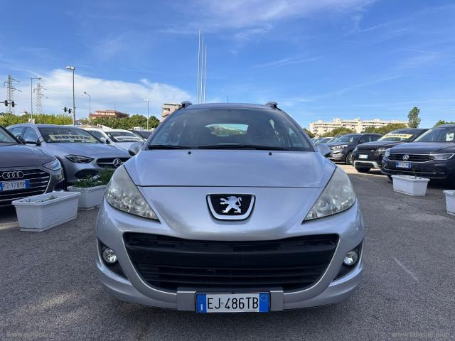 Auto - Peugeot 207 1.4 vti 95 cv sw xs ciel