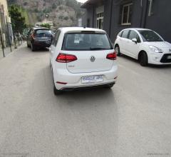 Auto - Volkswagen golf 1.6 tdi 115cv 5p. highline bmt