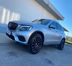 Auto - Mercedes-benz glc 220 d 4matic sport