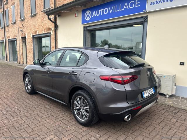 Auto - Alfa romeo stelvio 2.2 t.diesel 180cv at8 rwd bus.