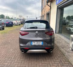 Auto - Alfa romeo stelvio 2.2 t.diesel 180cv at8 rwd bus.