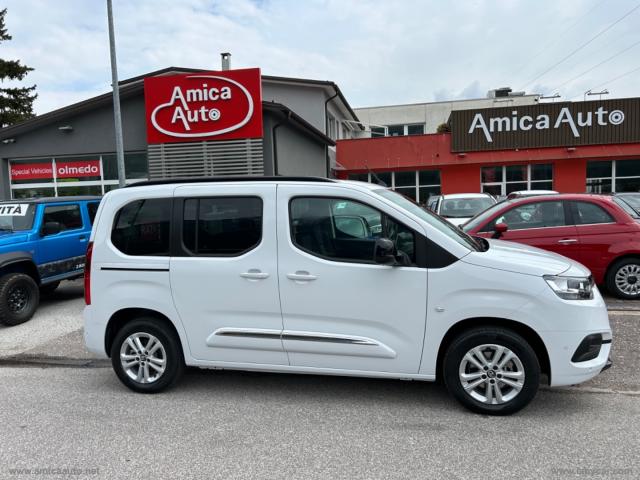 Auto - Toyota proace city verso 1.2 110cv short exec.