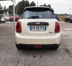 Auto - Mini mini cooper d 5 porte