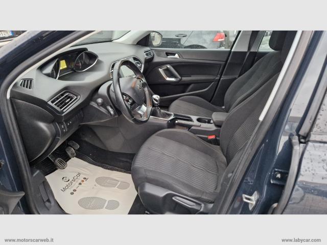 Auto - Peugeot 308 bluehdi 120 s&s allure