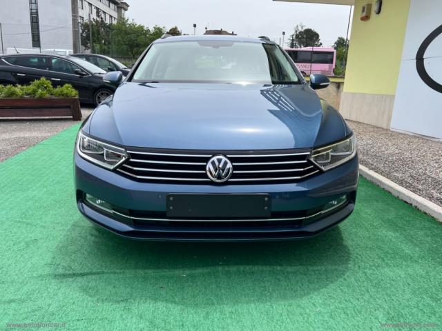 Auto - Volkswagen passat variant 1.6 business