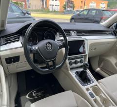 Auto - Volkswagen passat variant 1.6 business