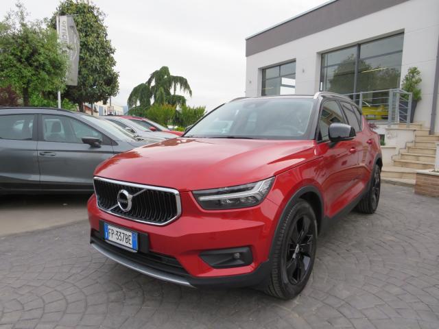 Auto - Volvo xc40 d4 awd geartronic momentum